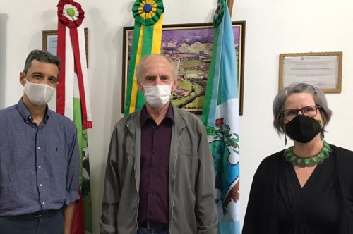 Representantes do IES realizam reunião com prefeito de São Bonifácio