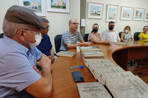 Livro TERRITÓRIO & SOCIABILIDADE tem segundo lançamento, na FCC