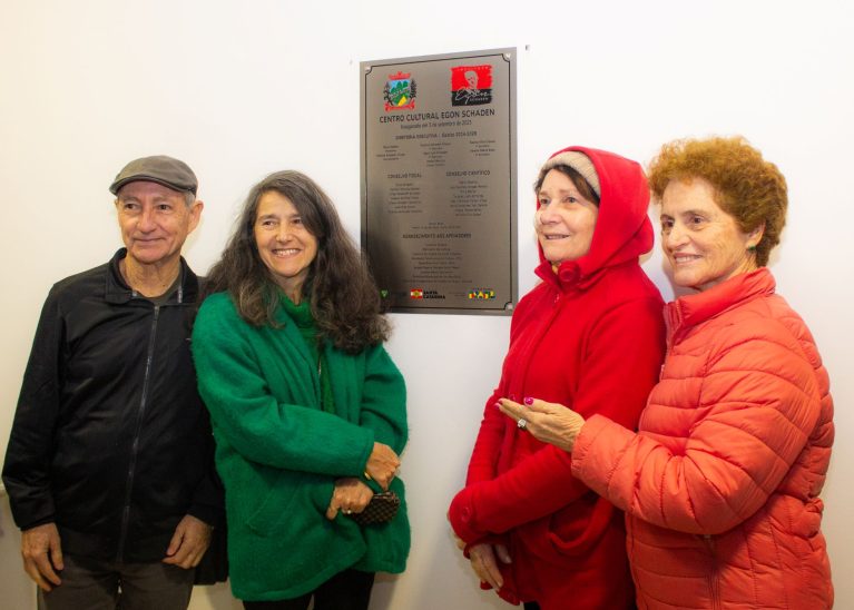 CLUBE DE ESPERANTO PARTICIPA DA INAUGURAÇÃO DO CENTRO CULTURAL EGON SCHADEN